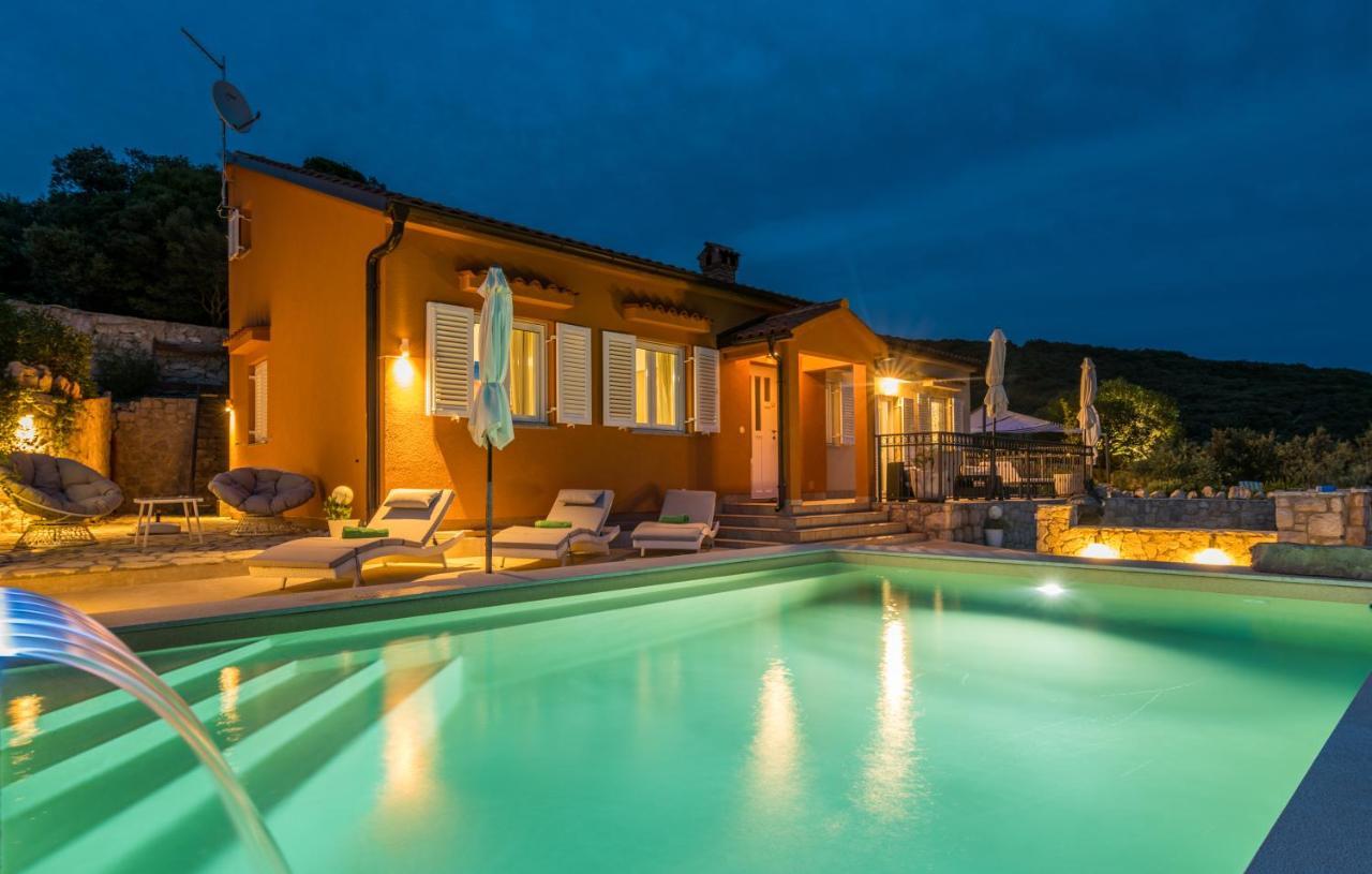 Hacienda Babina Villa Miholascica ภายนอก รูปภาพ