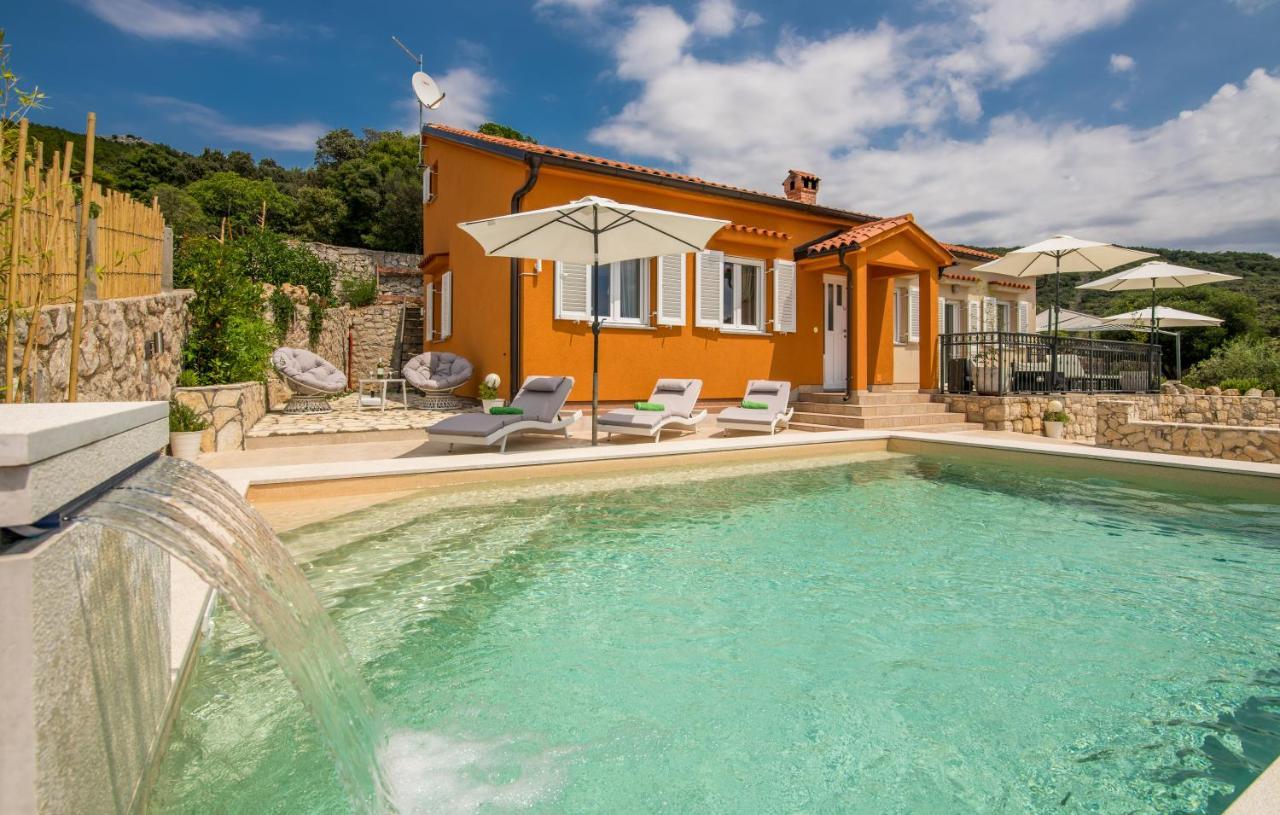 Hacienda Babina Villa Miholascica ภายนอก รูปภาพ